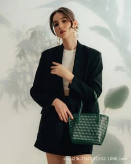 Vintage Leather Diaper Bag Unique Leisure Crossbody Elegant Solid Color Tote for Ladies Stylish Commuter Shoulder Bag