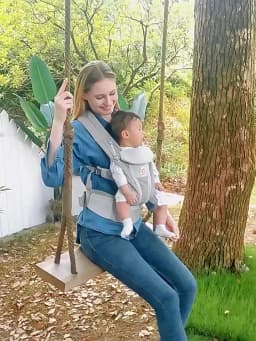Egobaby All Carry Positions Breathable mesh baby carrier, enhancing lumbar support and airflow (7-45 pounds)