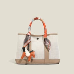 Classic Elegant Diaper Bag: Luxury Crossbody Messenger Bag For Women With Vintage Designer Style And Large Tote Capacity