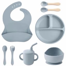 Children’s Tableware Set Made of Silicone for Serving Food