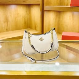 Elegant Women's Leather Classic Designer Shoulder Tote Bag Luxury Fashion Crossbody Handbag For Modern Outfits Diaper Bags