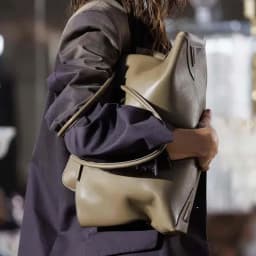Elegant Leather Diaper Bag Large Capacity Women's Handbag Luxury Brand Famous Designer Popular Classic Leisure Business