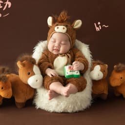 0-1 Month Cute Newborn Photography Props Cartoon Horse Theme Style Baby Outfits with Matching Horse Doll for Baby Posing