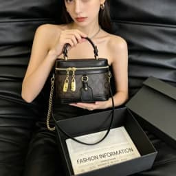 Trendy Textured Leather Diaper Bag Women Square Satchel Shoulder Purse Luxury Tote Messenger Elegant Large Capacity Style
