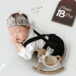 Newborn Boy Crown Outfit Baby Photography Props Set Studio Photo Shoot Props Newborn Baby Pictures Milestone Photography