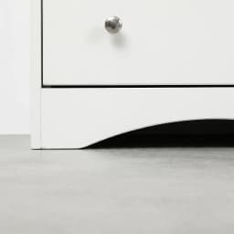 Zoyiancy White 4 Drawer Wooden Dresser Cabinet, Modern Small Space Storage Chest With Silver Knobs