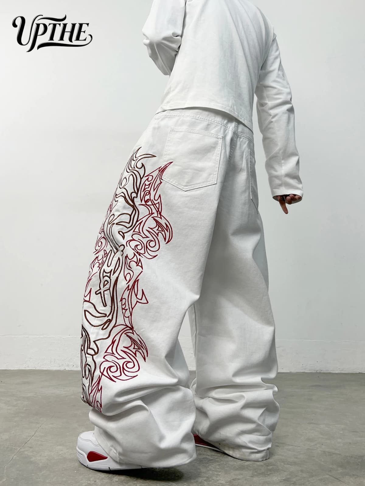 Men's Ultra Baggy Wide Leg White Jeans, Y2K Large Tribal Totem Embroidery Denim Pants, Loose Fit Hip Hop Streetwear Casual Trousers for Men