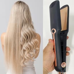 Professional Straightening Brush, Curling Iron and Two-in-One Titanium Plate Straightener with LCD Temperature Display, Suitable for Home Use and Salons.