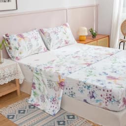 Red Spider Lily Print Bedding Set (1 Fitted Sheet, 1 Flat Sheet, 2 Pillowcases) Ultra-Soft Breathable Fabric, Skin-Friendly, Comfortable, Breathable, Machine Washable, Suitable for All Seasons, Elegant and Exquisite, Ideal Choice for Bedroom and Guest Room