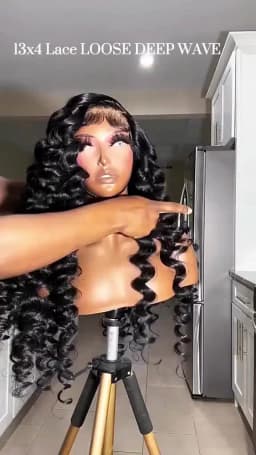 Glueless Wigs Human Hair Pre Plucked Pre Cut 7x5 Hd Lace Closure Wig Human Hair Wear and Go Glueless 250 Density Deep Wave Curly Lace Front Wigs for Black Women Wet and Wavy Natural Hairline