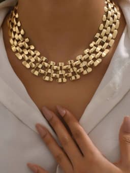 1pc Stylish Hollow-Out Shiny Wide Chain Clavicle Necklace for Punk Hip-Hop Fashion