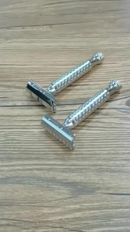 CNC 316 L Stainless Steel Material Men Safety Double Edge Razor Shaving With Non-slip Handle Hand Polished Razors