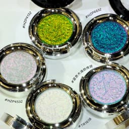 SheenEffect Chameleon Gradient Sparkle Eyeshadow Scarce quantity Long-Lasting Pigmented Highlighter Makeup Sheen Effect