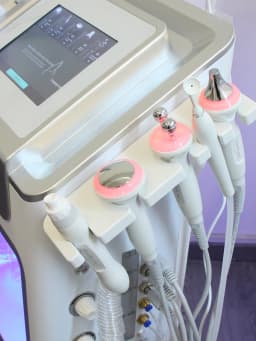 12 in 1 Water Oxygen Hydro Machine Face Lifting Deep Cleaning Dermabrasion Aqua Peeling Machine Skin Rejuvenation Small Bubble
