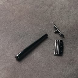 YAQI SE Katana /Globe Trotter Single Edge Safety Razor for Mens