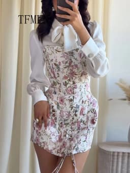 Elegant Women Slim Strapless Mini Dresses 2026 Sweet Girls Backless Sleeveless Mini Dress Fashion Ladies Club Party Tube Dress
