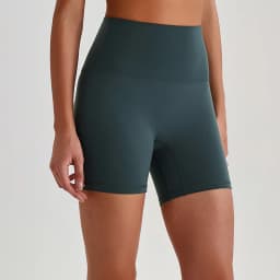 Buttery Soft Stretch Nylon Yoga Biker Shorts No Front Seam High Waist Y-shape Butt Lifting Sport Workout Gym Shorts For Women
