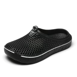 Hot Sale Brand Clogs Men Slippers Water Shoes EVA Lightweight Sandles Unisex Colorful Shoes for Men Summer Beach Women Slippers