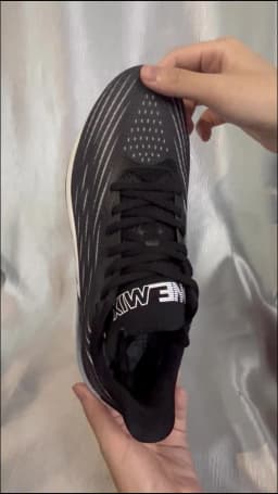 Onemix 2026 Wind Wings Breathable Speed Running Shoes Men Marathon Sports Casual Women Sports Shoes Light Men Outdoor Jump Rope
