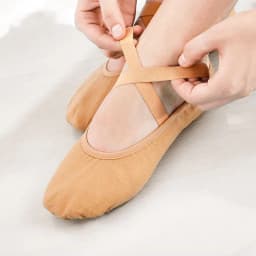 Girls Canvas Ballet Shoes Women Professional Dance Flat Soft Soled Ballerina Shoes Non-slip Dance Shoe for Practice Performance