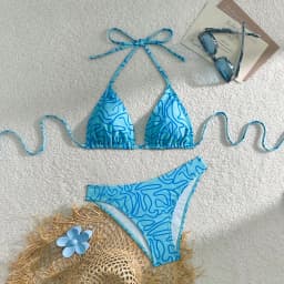 The blue striped bikini design is fashionable and individual and the halterneck tie can be adjusted freely and it is a must-ha