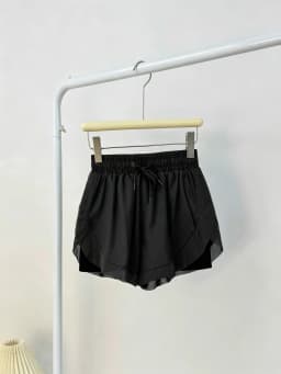 Fitness Hot Pants, Yoga Pants, Sports Shorts, Loose Fit, Slimming, Anti-Exposure, Casual Shorts, Quick-Dry, Breathable for Running