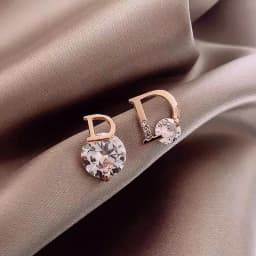 Letter D Earrings Women Shiny Zircon Stud Earrings Light Luxury European and American Earrings Party Wedding Jewelry Gifts K0