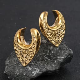 Twolobes 2PCS Vintage 316 Stainless Steel New Saddle Tunnels Hangers Gauges Plugs Piercing Body Jewelry Gift (8-25mm)