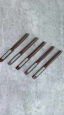 9Sicr H7/H8 Manual Reamer 2.0~40mm, Used for Deburring and Manual Reaming of Cast Iron, Carbon Steel, and Non-Ferrous Metals