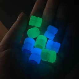 4Pcs Luminous Valve Caps Fluorescent Night Glowing Car Motorcycle Bicycle Wheel Styling Tyre Hub Universal Cap Decor Five styles