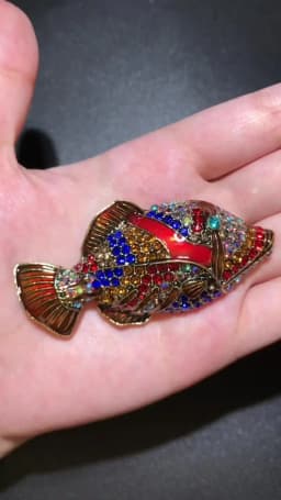 Wuli&baby Shining Fish Brooches For Women Unisex Luxury Swimming Fish Party Office Brooch Pin Gifts