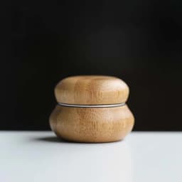 1Pc Mini Bamboo Cosmetic Container Cream Bottle Lip Balm Makeup Skincare Container Refillable Lotion Jar Empty Cosmetic Box
