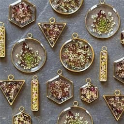 10 Pcs/Set Geometric Metal Pendant Frame Set DIY Pendant Making Epoxy UV Crystal Mold for Jewelry Necklaces