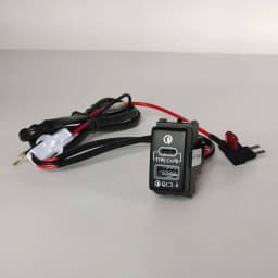 1PC Car Charger Fast Charger Type-C PD USB QC3.0 Socket Power Adapter Fit For Nissan Patrol Y62 X-TRAIL SUNNY SYLPHY Teana