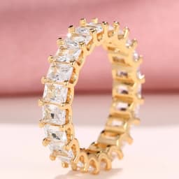 Huitan Crystal/Pink CZ Promise Rings Women Simple Stylish Finger-ring Wedding Engagement Bands Fashion Versatile Lady Jewelry