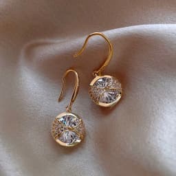 Huitan Luxury Gold Color Drop Earrings for Women Elegant Bridal Wedding Earrings Anniversary Gift New Trendy Jewelry Drop Ship