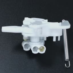 OE: 0009107238 7420748450 20443641 20748450 1847100 2133705 Truck Seat Control Valve For Iveco/MAN/Benz/Renault/Scania/Volvo