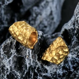 Casvort 2PCS Hot 00g Hammered Lobed Cuff Ear Gauges Plugs Ear Tunnels Stretcher Earring Clip on Cartilage Wedding Body Jewelry