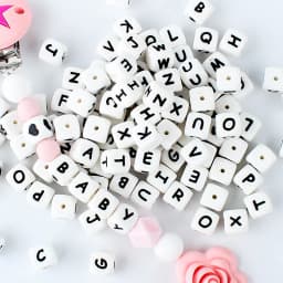 100Pcs 12mm Letter Silicone Beads for DIY Name Jewelry Making Bracelet Necklace Beaded Pen Accessories Keychain Beads Craft