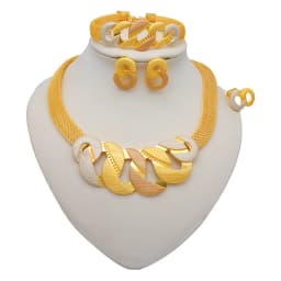 Dubai Women Gold Color Jewelry Sets African Wedding Bridal Gifts For Saudi Arab Necklace Bracelet Earrings Ring Jewellery Set