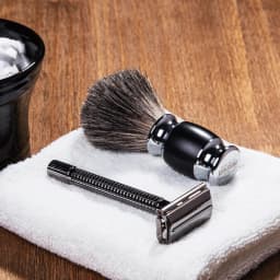 YINTAL Long Handle Version Butterfly Open Double Edge Safety Razor Men's Classic Manual Razors 1 Razor 5 Blades