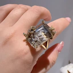 Vintage Luxury 18K Gold-Plated Natural Crystal Claw-Set Decorative Ring for Women - Fashionable Personal Gift