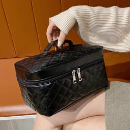 Travel Fashion Makeup Bag Large Capacity Black Handheld PU Embroidery Thread Diamond Grid Toilet Bag Makeup Storage Bag