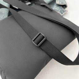 Fashion Leisure Nylon Shoulder Bag Solid Color Waterproof Cross-body Unisex Messenger Bag for Men And Women