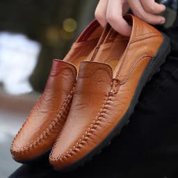 New Autumn Men Leather Shoes Fashion Leather High Quality Footwear British Style Male Casual Flat Comfortable Light Sneakers