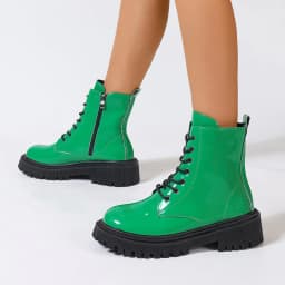 Fashionable New Comfortable Thick Soled Wear-resistant Women's Boots Sexy and Elegant in Winter Solid Color Casual Short Boots
