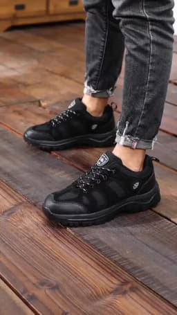 Outdoor Hiking Shoes for Men Anti Slip Wear-resistant Hiking Sneakers 2026 New Comfortable Breathable Durable Camping Mens Shoes
