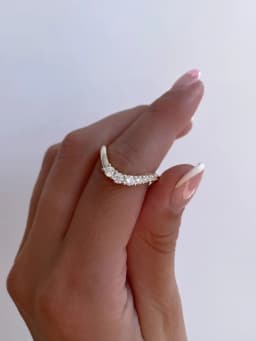 925 Sterling Silver Minimalism Fashion Wave Zircon Ring For Women Engagement Wedding Anniversary Party High Quality Fine Jewelry