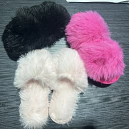2026 New Women's Faux Fur Fluffy Slippers Autumn Winter Home Floor Shoes Soft EVA Sole Light Weight Female Fashion Slides