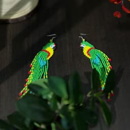 Glass Bead String Earrings with Parrot Design Bohemian Fringe Earrings Seed Bead Strings Women's Jewelry for Everyday Wear